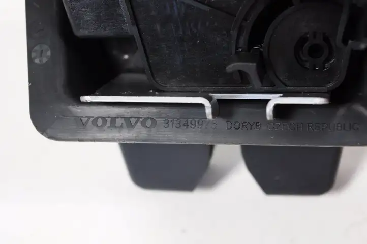 Volvo XC90 (2014 - 2019) 31349975 Замок крышки багажника — фото 6