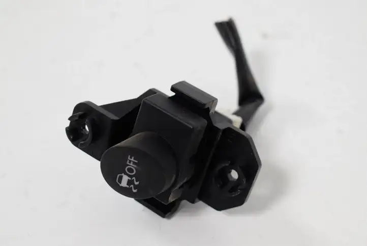 Subaru Forester SH (2008 - 2013) 66211FG000 Кнопка фаркопа в багажнике — фото 1