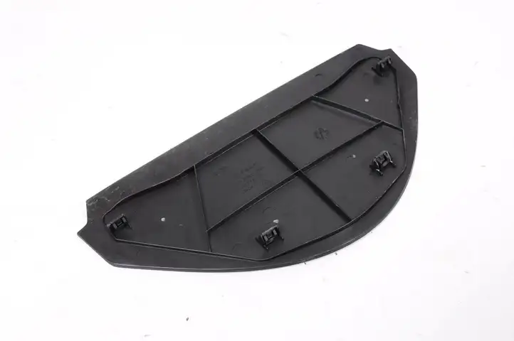 Tesla Model S (2016 - 2021) 100227400 Прочие детали салона — фото 3