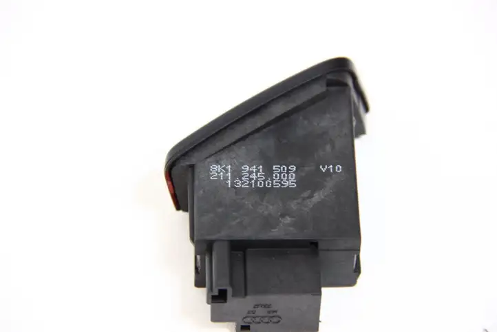 Audi A5 8T 8F (2011 - 2016) 8K1941509 Кнопка фаркопа в багажнике — фото 5