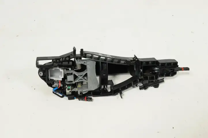 BMW 4 F32 F33 (2013 - 2017) Наружная ручка двери — фото 2