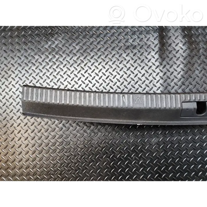 Skoda Superb B8 (3V) (2015 - 2023) 3V5863485 Отделка порога багажника — фото 7