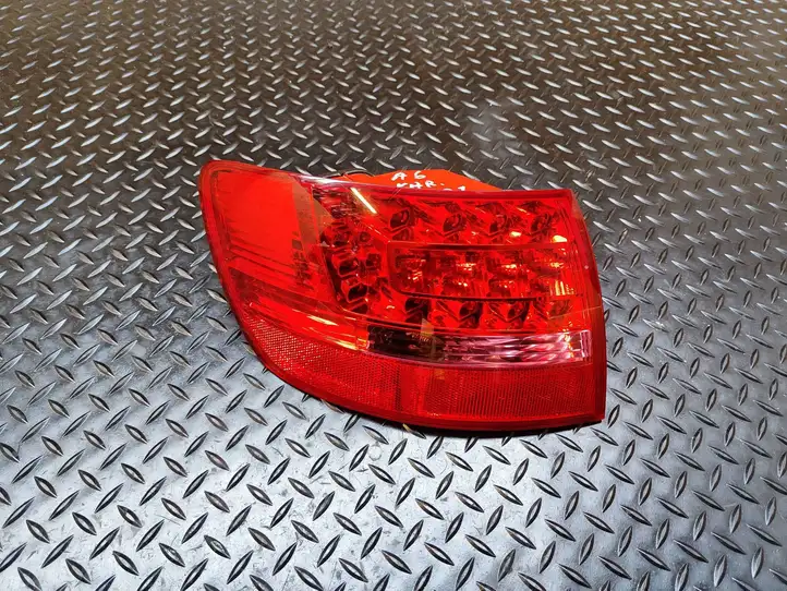 Audi A6 S6 C6 4F (2004 - 2008) 4F9945095H Задний фонарь в кузове — фото 1