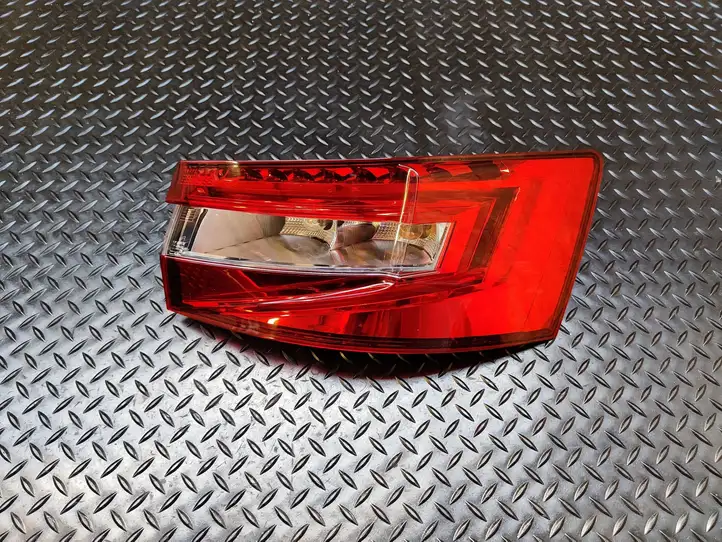 Skoda Superb B8 (3V) (2015 - 2023) 3V5945208A Задний фонарь в кузове — фото 1