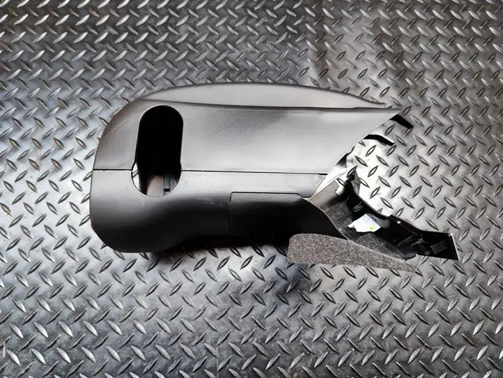 Skoda Superb B8 (3V) (2015 - 2023) 5E0858566A Обшивка рулевой колонки — фото 5