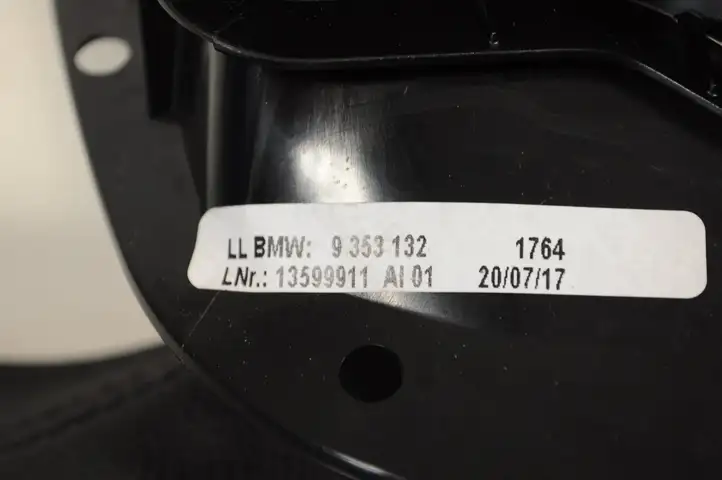 BMW 3 F30 F35 F31 (2012 - 2018) 9353132 Обшивка рулевой колонки — фото 5
