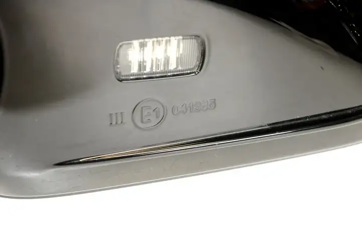 Mercedes-Benz E W238 (2017 - ) A2388101300 Боковое зеркало с электроприводом — фото 4
