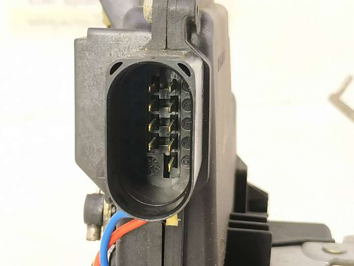Audi A4 (2000 - 2006)  DALISID3431 Передняя звукоизоляция