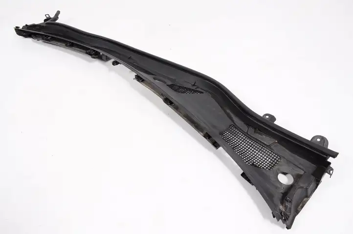 Lexus GS 300 350 430 450h (2004 - 2007) 5570830110 Жабо стеклоочистителей — фото 1
