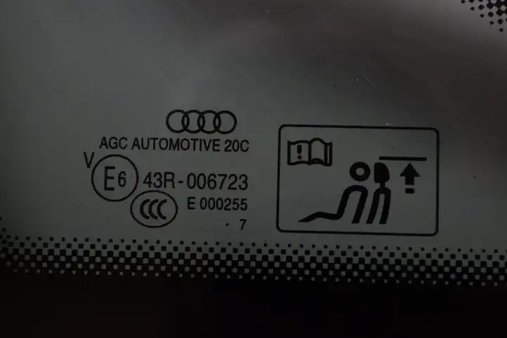 Audi A3/S3 8V (2016 - 2020) 8V5845299N Заднее боковое стекло — фото 2