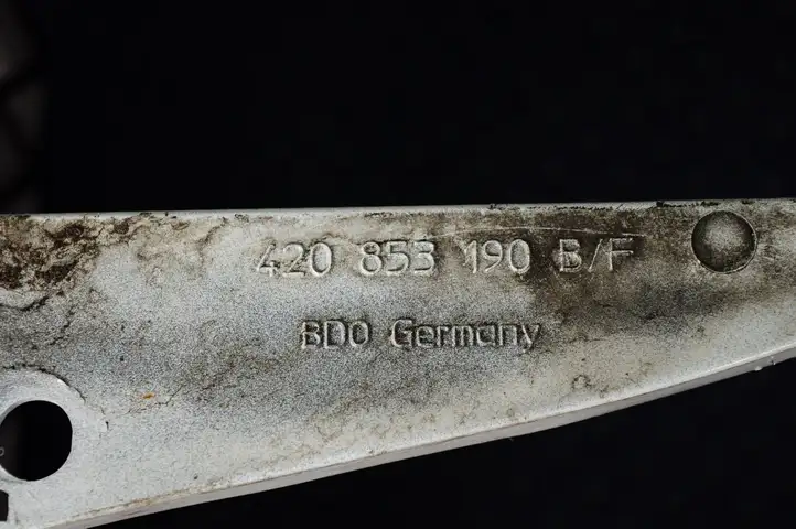 Audi R8 42 (2006 - 2015) 420853190 Другая часть кузова — фото 6