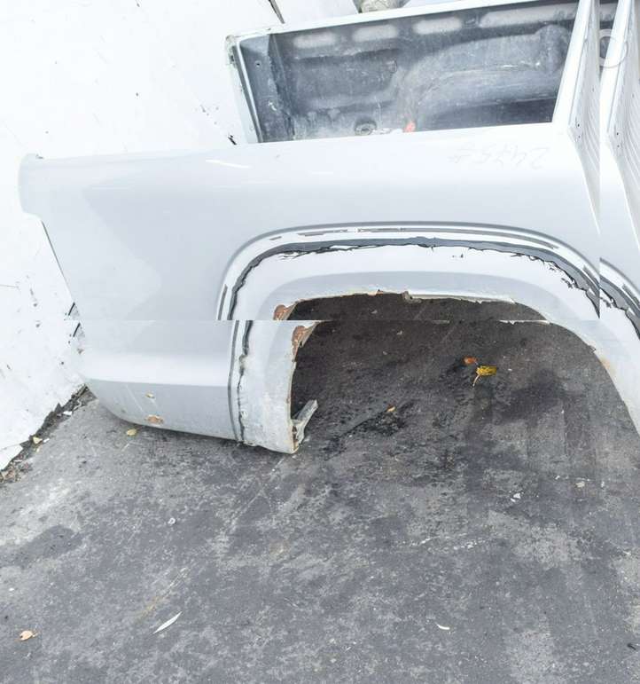 Volkswagen Amarok (2010 - )   Другая часть кузова