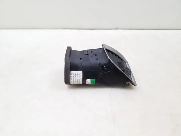 Opel Astra J (2009 - 2012) 13300545 Боковой воздушный дефлектор — фото 6
