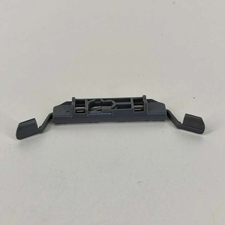 BMW 2 F44 (2019 - )  7437711 Кронштейн