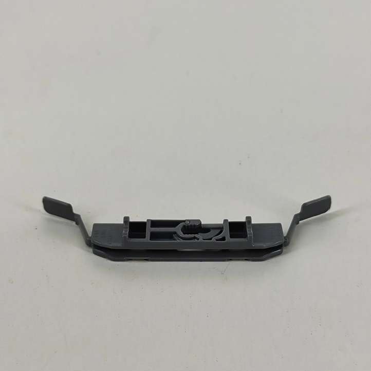 BMW X7 G07 (2018 - )  7437711 Кронштейн