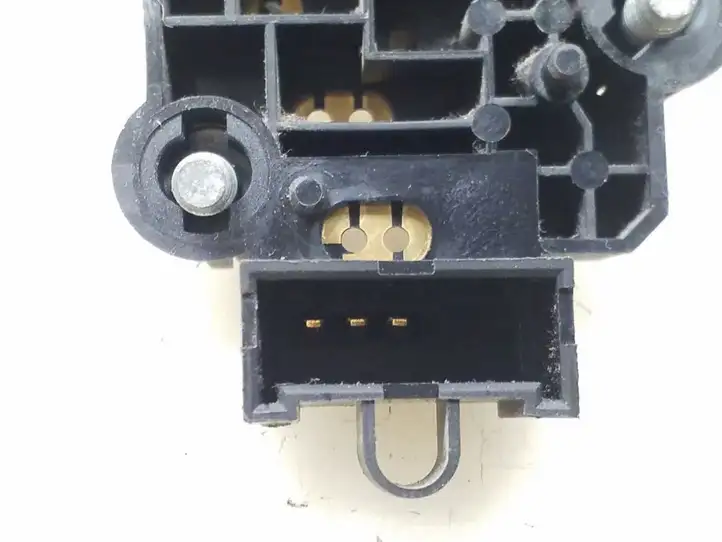 Nissan X-Trail T30 (2001 - 2007) 54355381PI Кнопки на рулевом колесе — фото 3