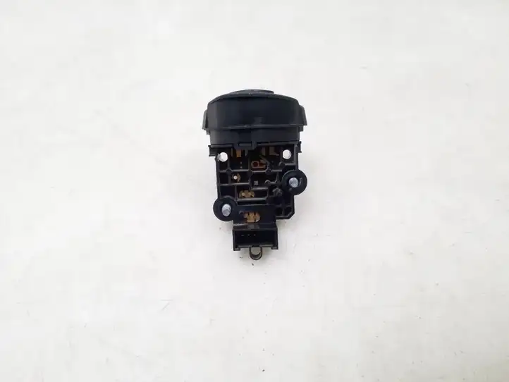Nissan X-Trail T30 (2001 - 2007) 54355381PI Кнопки на рулевом колесе — фото 4