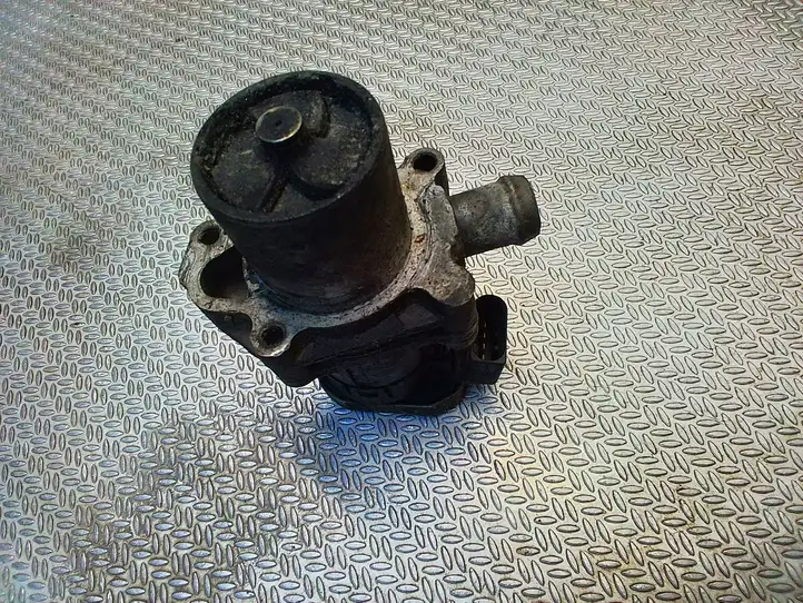 Mercedes-Benz Sprinter W906 (2006 - 2018)  00005320C5 Клапан EGR