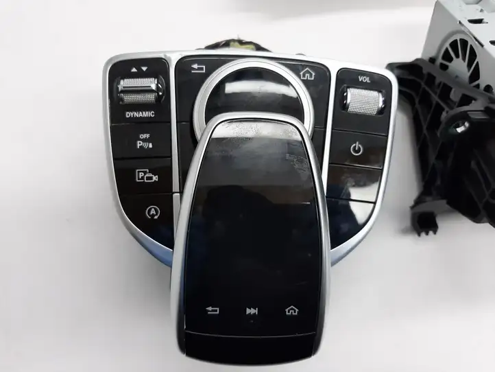 Mercedes-Benz E W213 (2016 - ) A2139004316 Магнитола / мультимедийная система — фото 9