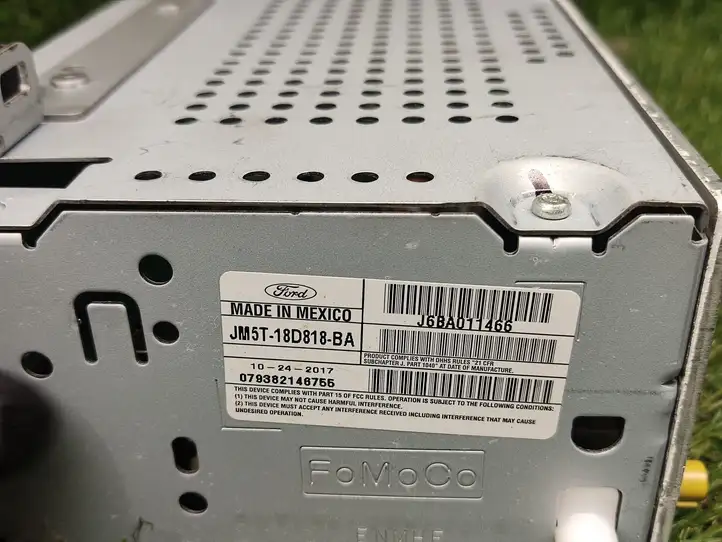 Ford Focus (2015 - 2019) JM5T18D818BA Магнитола / мультимедийная система — фото 3