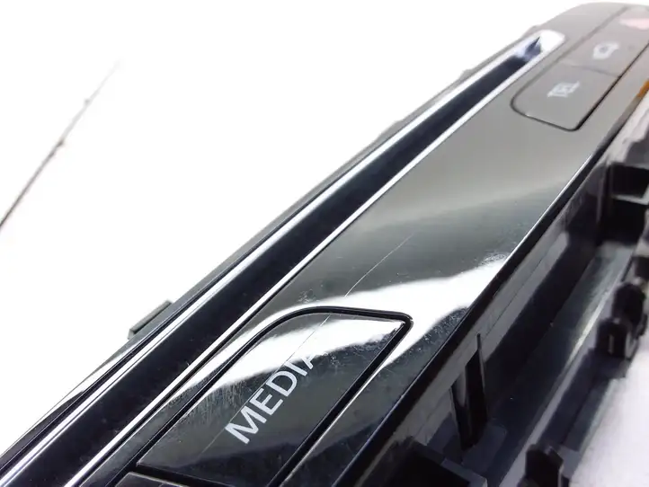 Mercedes-Benz C W205 (2014 - 2021) A2059055201 Магнитола / мультимедийная система — фото 4