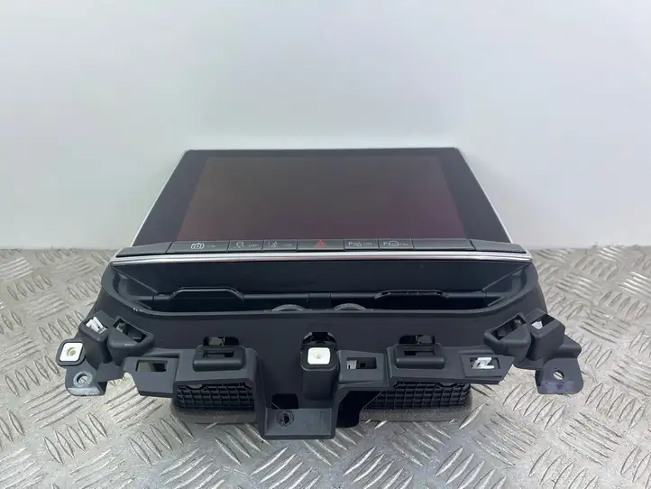 Jeep Compass (2017 - ) 68455716AG Магнитола / мультимедийная система — фото 11