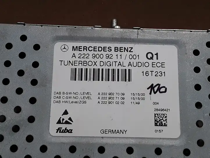 Mercedes-Benz GLE W166/C292 (2015 - 2019) A1669006817 Магнитола / мультимедийная система — фото 8