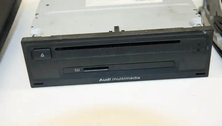 Audi A3/S3 8V (2012 - 2016) 8V0857273M Магнитола / мультимедийная система — фото 3