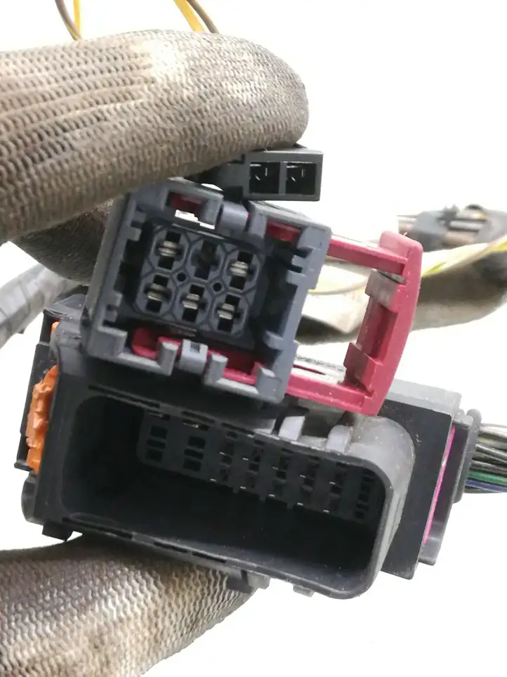 Opel Vectra (2005 - 2009)  13195859 Проводка передних дверей