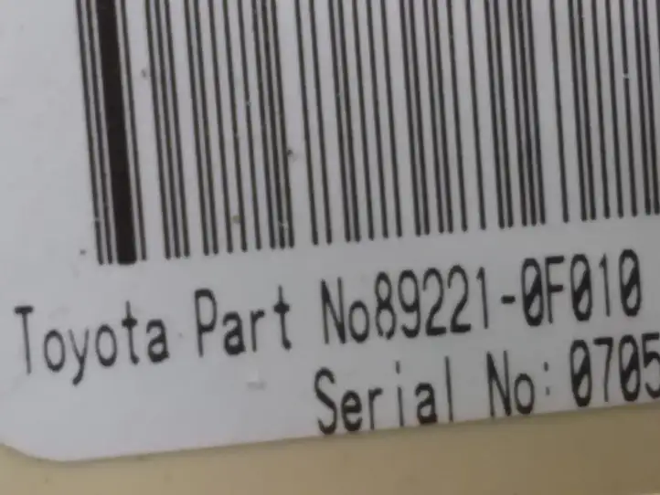 Toyota Corolla Verso AR10 (2004 - 2009) 892210F010 Блок предохранителей — фото 3