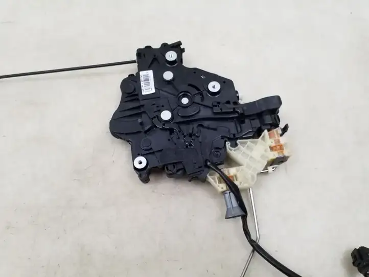 Volkswagen Caddy (2010 - 2015) 2K0843654BC Замок раздвижной двери — фото 3