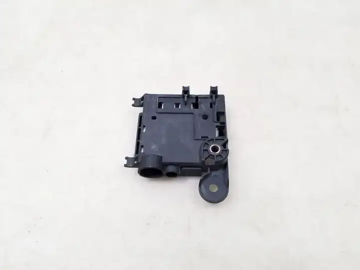 Audi A4 S4 B8 8K (2007 - 2011) 8K0937517A Плюсовой провод аккумулятора — фото 3
