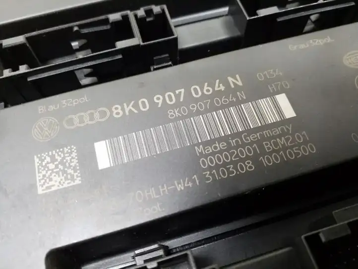Audi A4 S4 B8 8K (2007 - 2011) 8K0907064N Модуль комфорта — фото 4