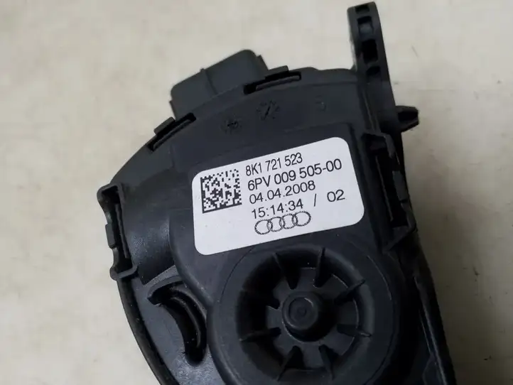 Audi A4 S4 B8 8K (2007 - 2011) 8K1721523 Педаль акселератора — фото 2