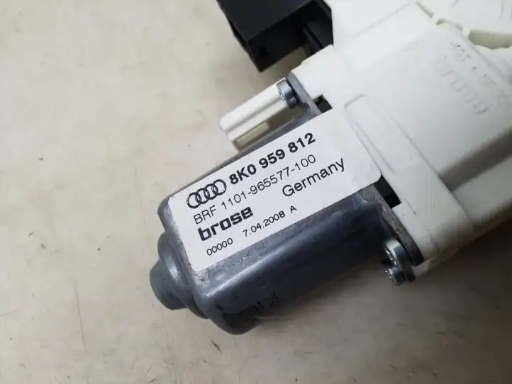 Audi A4 S4 B8 8K (2007 - 2011) 8K0959812 Стеклоподъемник задней двери — фото 4