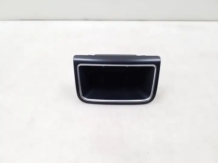 Audi A4 S4 B8 8K (2007 - 2011) 8K0863300B Прочие детали салона — фото 1