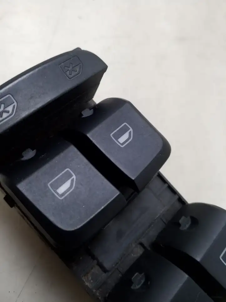 Audi A4 S4 B8 8K (2007 - 2011) 8K0959851 Кнопка стеклоподъемников — фото 4