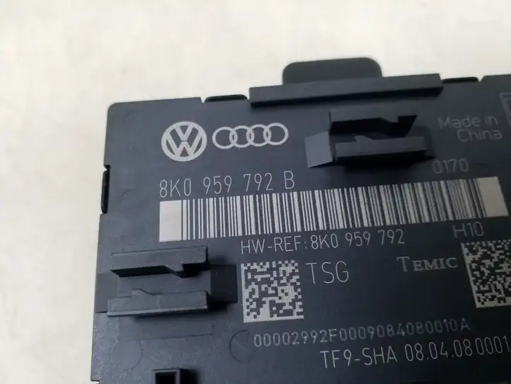 Audi A4 S4 B8 8K (2007 - 2011) 8K0959792B Блок управления дверью — фото 4