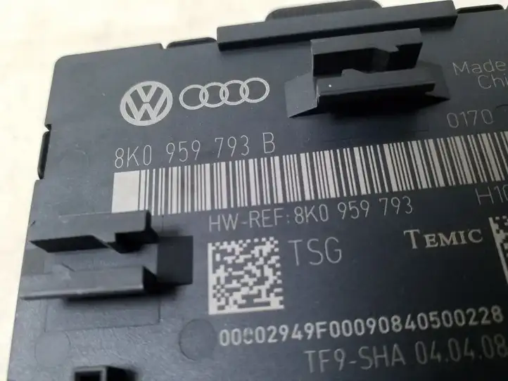 Audi A4 S4 B8 8K (2007 - 2011) 8K0959793B Блок управления дверью — фото 4