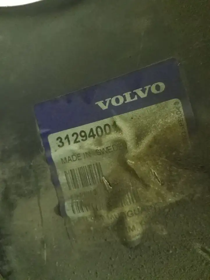 Volvo V70 (2007 - 2013) 31294001 Переднее крыло — фото 2