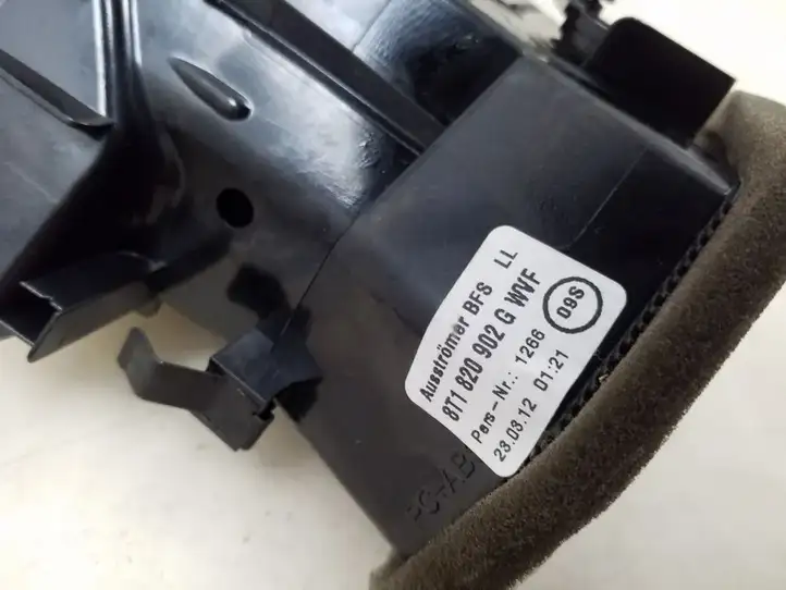 Audi A4 S4 B8 8K (2011 - 2015) 8T1820902G Боковой воздушный дефлектор — фото 2