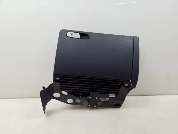 Audi A4 S4 B8 8K (2011 - 2015) 8K1857035 Вещевой ящик — фото 1