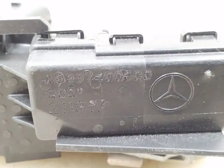 Mercedes-Benz CLA C117,X117,W117 (2013 - 2019) A0997400600 Замок багажника — фото 4