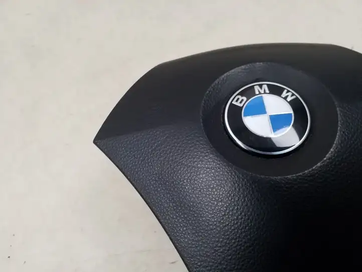 BMW 5 E60 E61 (2004 - 2010) Подушка безопасности руля — фото 4