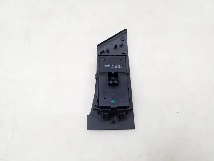 Opel Astra J (2009 - 2012) 13305978 Кнопка стеклоподъемников — фото 3