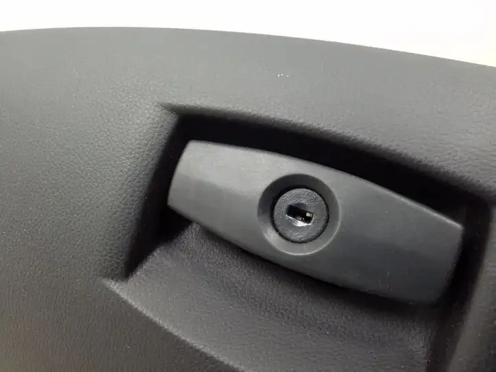 BMW 5 E60 E61 (2004 - 2010) 7034080 Вещевой ящик — фото 4