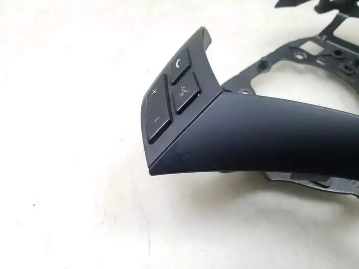 BMW 5 E60 E61 (2004 - 2010) 6935834 Кнопки на рулевом колесе — фото 2