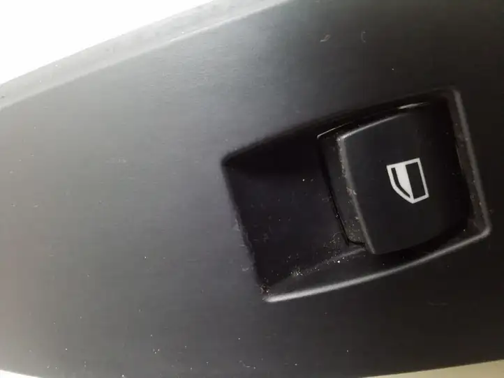 BMW 5 E60 E61 (2004 - 2010) 6922244 Кнопка стеклоподъемников — фото 4