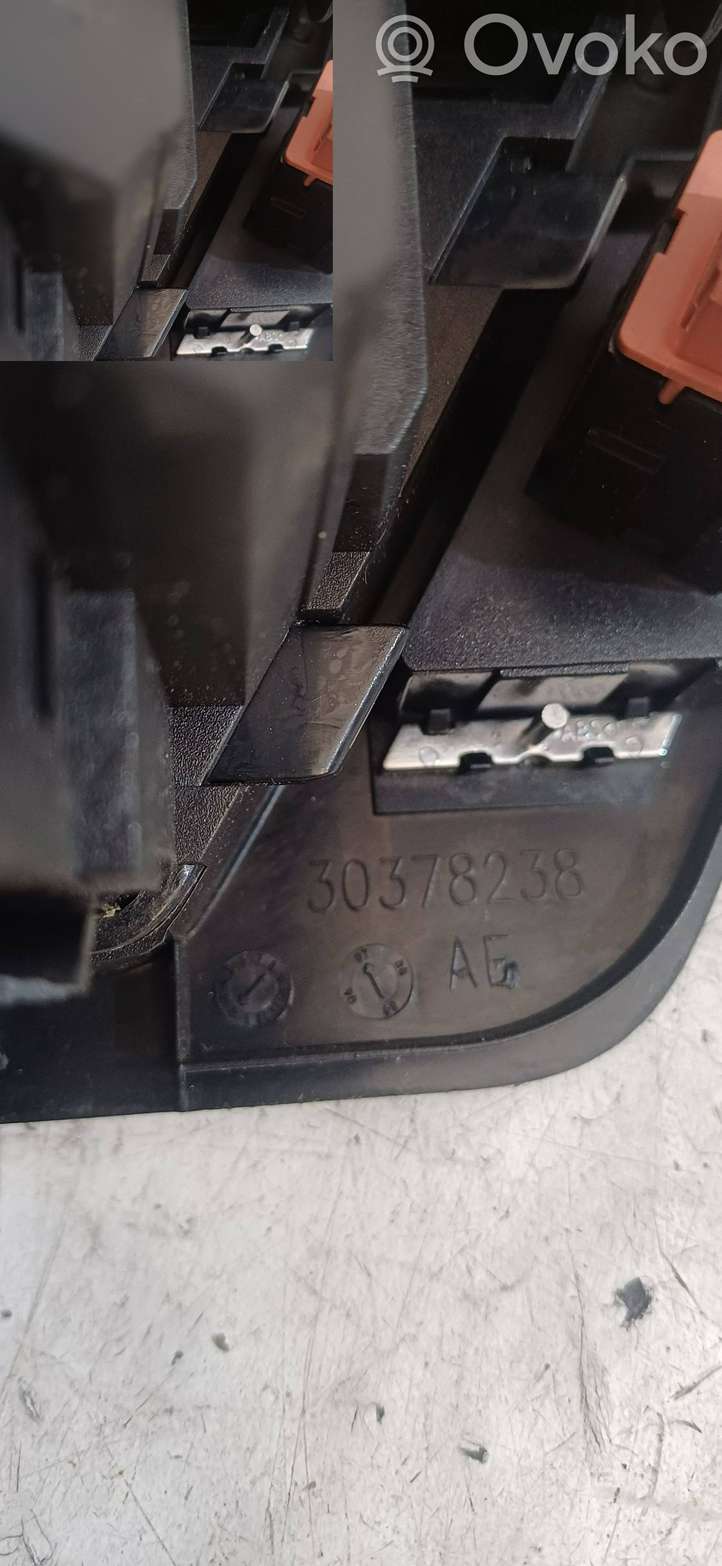 Citroen C4 Picasso (2006 - 2013)  30378238 Центральный дефлектор