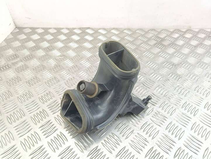 Opel Astra (2009 - 2012)  13337772 Кронштейн